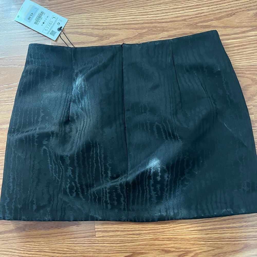 Black Zara Skirt SIZE L